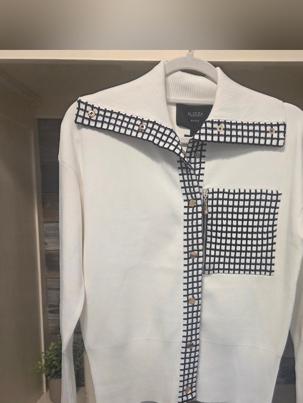 Aleeza White Knit Cardigan W/ Black Grid Trim & Pocket Detail- Classy!! - Picture 7 of 9